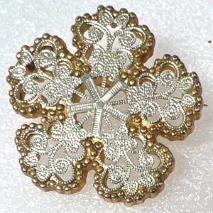 Vintage Signed Snowflake Brooch Pin Filigree Silver Tone Brassy Gold MCM‎